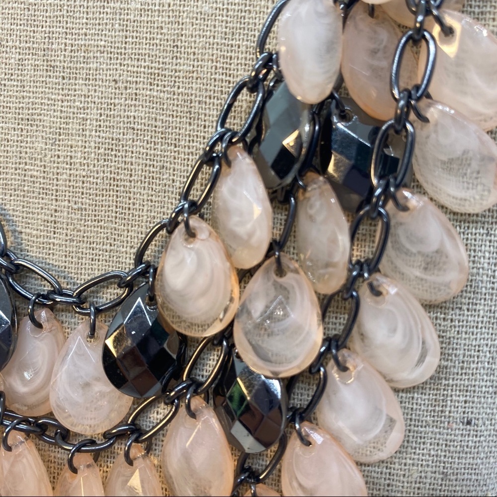 Forever 21 Layered Pink Necklace - Picture 3 of 7